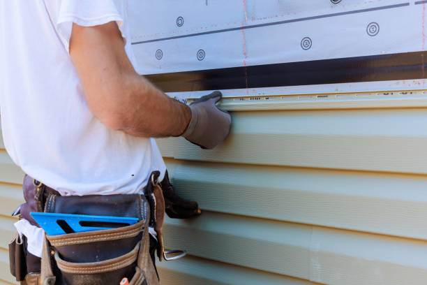Trusted Emergency Siding Repair service in Olivia, MN - Creative Siding